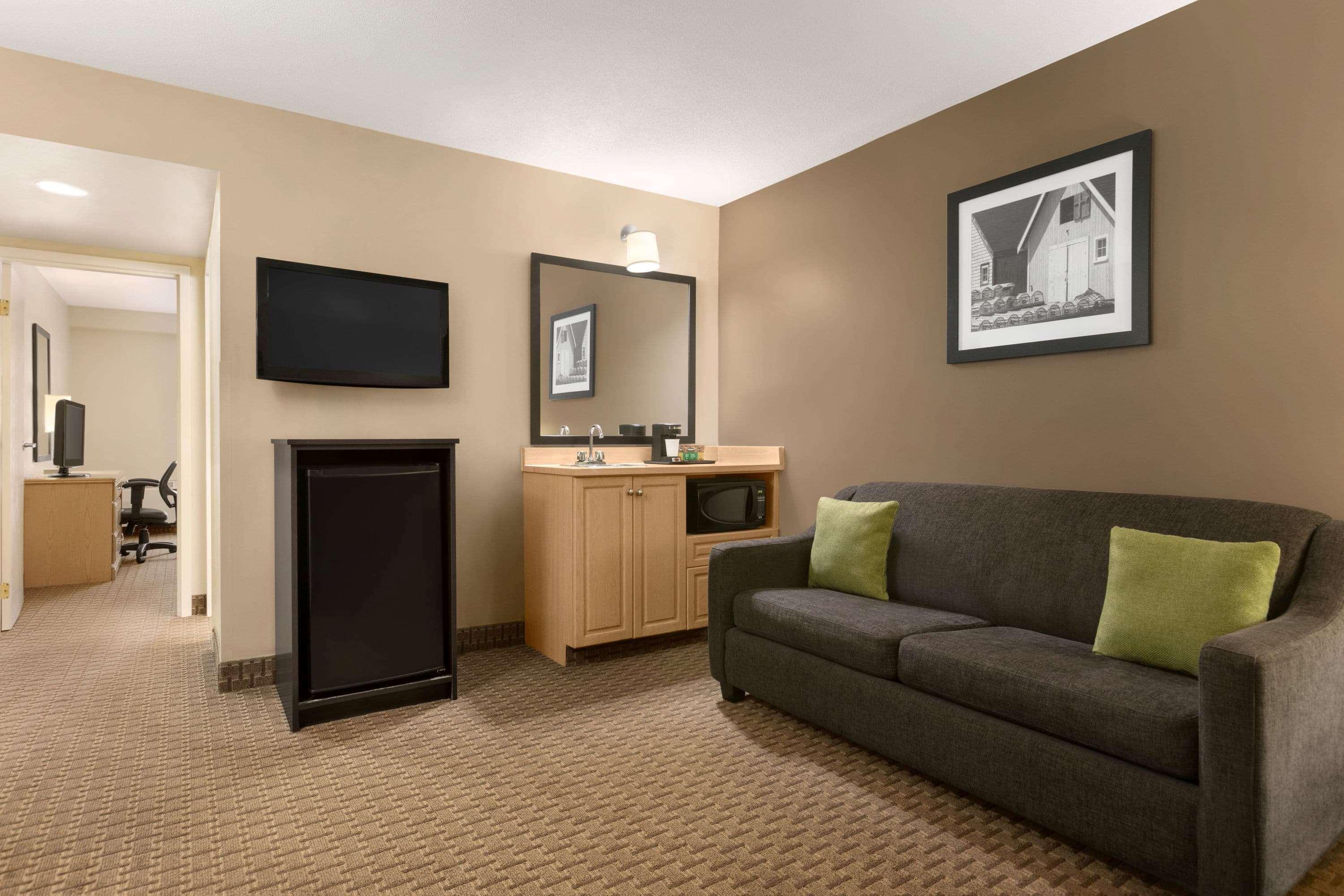 Travelodge Suites By Wyndham Moncton Eksteriør bilde
