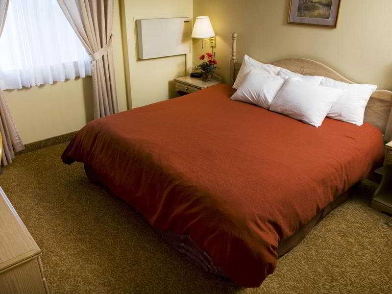 Travelodge Suites By Wyndham Moncton Rom bilde